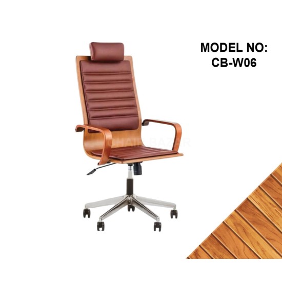 WOODEN CHAIR
