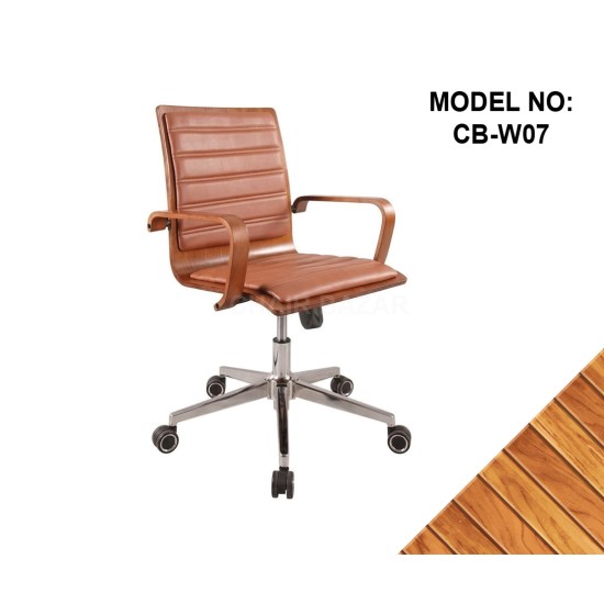 WOODEN CHAIR