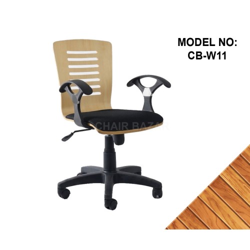 WOODEN CHAIR